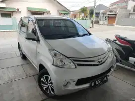 Avanza matic 2012 istimewa Gress