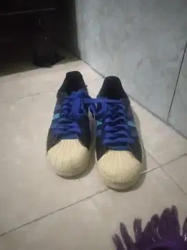 sepatu adidas ori