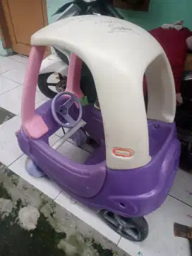 Di jual cepat mobil mainan anak merk Gozy coupe