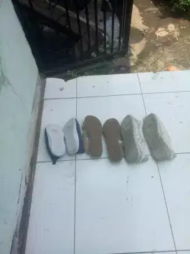 jual 3 pasang sepatu masih Layak pake