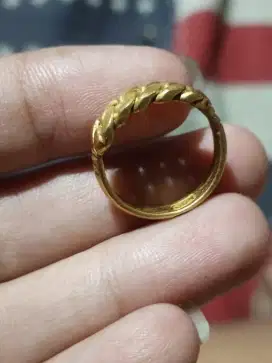 TERIMA JUAL BELI MAS DAN BERLIAN