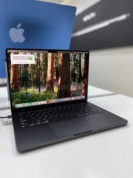 Macbook Pro M4 (New iBox)