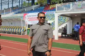 Cari pekerjaan Driver Pribadi,gaji UMR