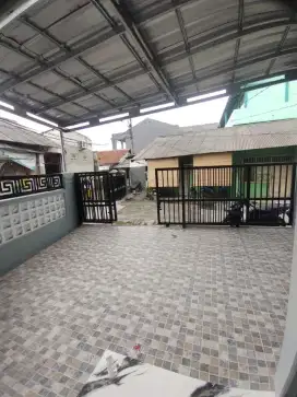 Wts . Rumah Baru 2 Lt siap huni