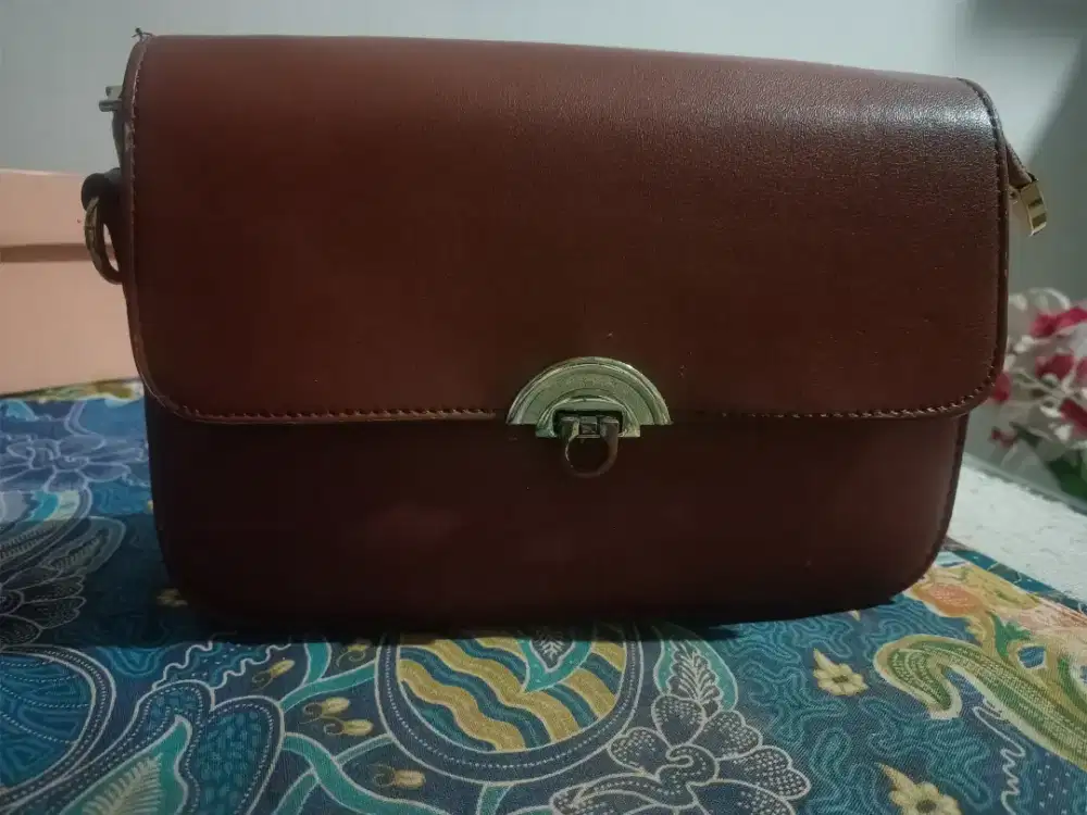 Tas Bekas Enji Preloved