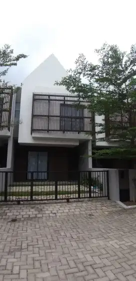 Jarang Ada‼️Rumah Cantik Ngagel Surabaya