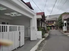 Dijual Rumah Siap Huni di Pondok Kelapa Jakarta Timur