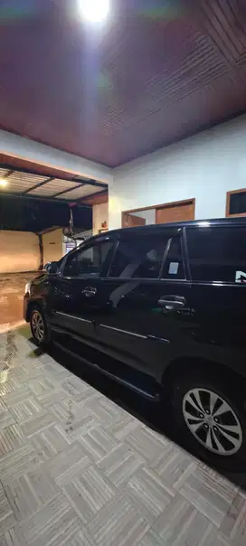 Toyota Kijang Innova 2015 Bensin