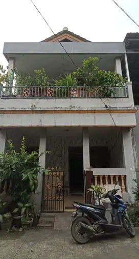 Dijual Rumah 2 Lantai Siap Huni di Pondok Pekayon Indah Bekasi