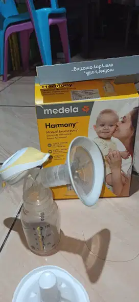 Pompa ASI Medela Harmony