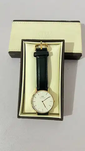 Jam Daniel Wellington