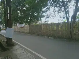 tanah luas di jalan utama kota bandung
