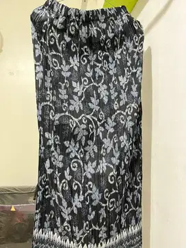 Rok Kebaya Hitam