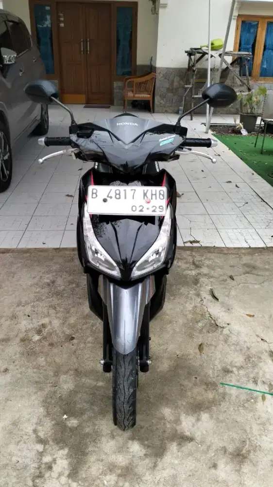 Bissmillah dijual motor Honda Vario Agnes 2018