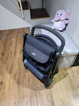 Joie Stroller Like new