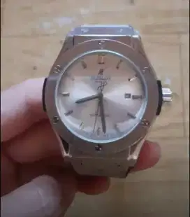 Jam Tangan Hublot Otomatis