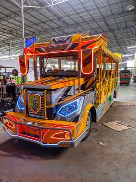 odong odong karoseri mobil kereta mini wisata panther 2.3 L300 solar