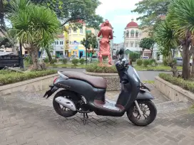 SCOOPY PRESTIGE 2024 (KM 7K)