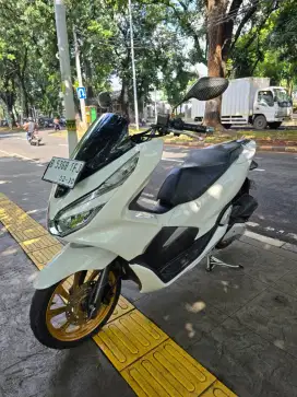 CASH KREDIT DP MINIM 2JTA HONDA PCX ABS 150 THN 2020 PAJAK IDUP