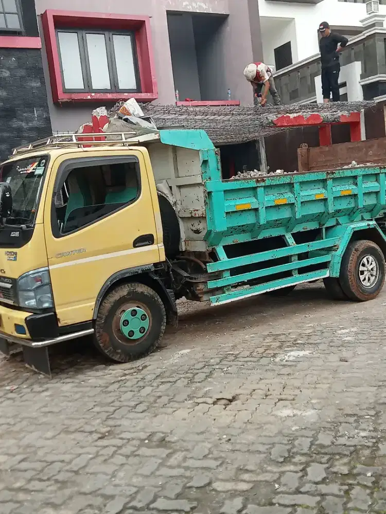 Jasa angkut buang puing sampah proyek dan lain lain