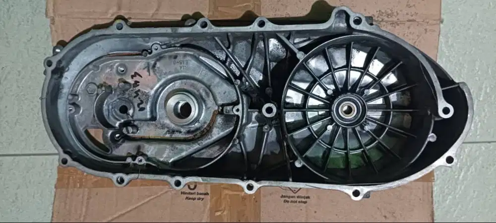 Bak CVT Cover Crancase Kiri (Cover L Side) – Honda BeAT K1A, Genio