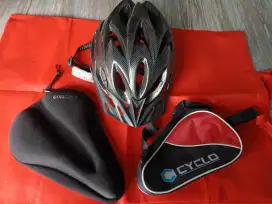 Borongan Helm Sepeda, Sarung Jok & Tas Gantung