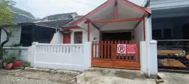 DIKONTRAKKAN rumah Sawojajar 1