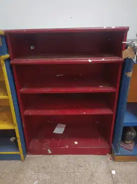 Rak kayu solid warna merah