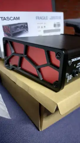 Soundcard Recording Vokal Original TASCAM-2x2HR (Nett mulus nominus)