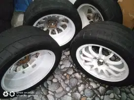 Ban dan Velg bekas brio 2021