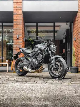 VERY LOW ODO HONDA CB650R NEO BLACK EDITION ABS 2024 FP
