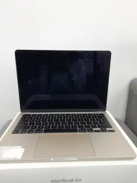 Macbook air 2024 (16/256gb) BRAND NEW OPEN BOX