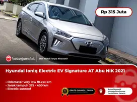 [ LOW KM 18RB ] Hyundai Ioniq Electric EV Signature AT Abu 2021/2022