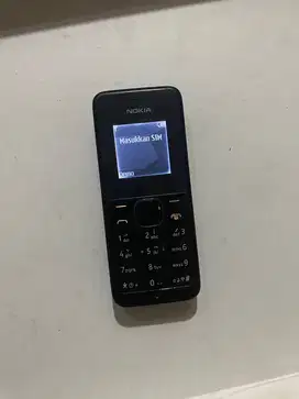 Nokia 105 charger + headset normal