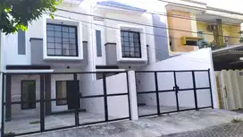 Rumah Baru 2lantai minimalis modern MURAH di Rungkut Asri