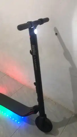 Scooter segway ninebot ES2 - Buat ngabuburit