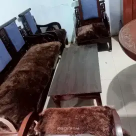 Bonus bulu coklat sofa meja kursi tamu jati bekas bagus