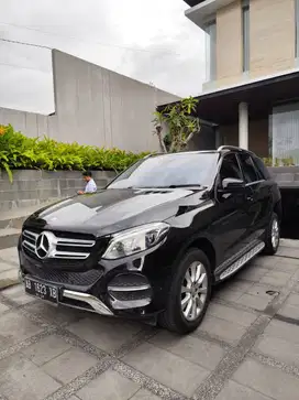 Mercedez - Benz GLE 250 d   2.2 Solar - AT