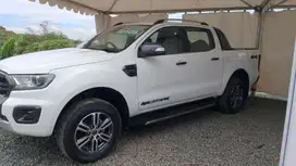 Ford Ranger Raptor dan Everest Titanium