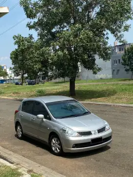 Nissan Latio Hatchback AT CBU 2007 very low km 30K