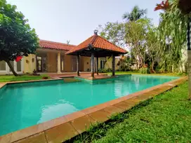 Disewakan Rumah Area Kemang Barat