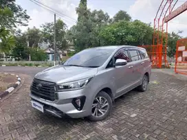 DP RENDAH Toyota Kijang Innova 2.0 V Bensin Matic 2021 SILVER ST