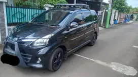TOYOTA AVANZA VELOZ 1.5 MT HITAM (2014)