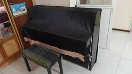 Piano Yamaha JU109PE