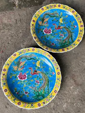 Piring pajangan dinding