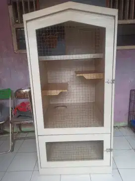 Kandang kucing bahan kayu