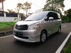 Toyota Nav 1 V Limited Automatic cakep siap pakai