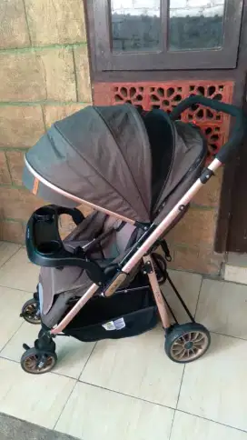 Preloved stroller pliko falcon