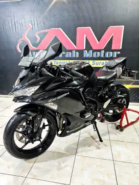 ZX25R 4cilinder 2022 km 5rb asli bos. Anugerah Motor rungkut tengah 81