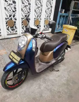 Honda Scoopy 2014 Fi,ss lengkap mesin bagus plat B DKI